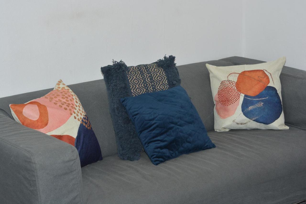 Spacious And Homely 2 Bedroom Flat - Suitelivin 게이츠헤드 외부 사진